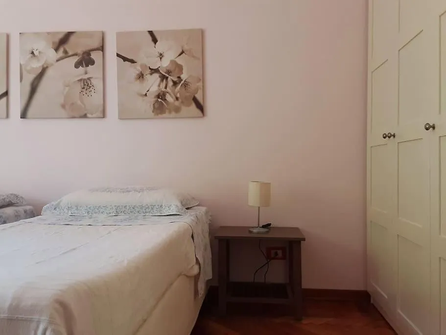 Apartment Gigia'S Home, On The Green Of The Trees Milan Italy